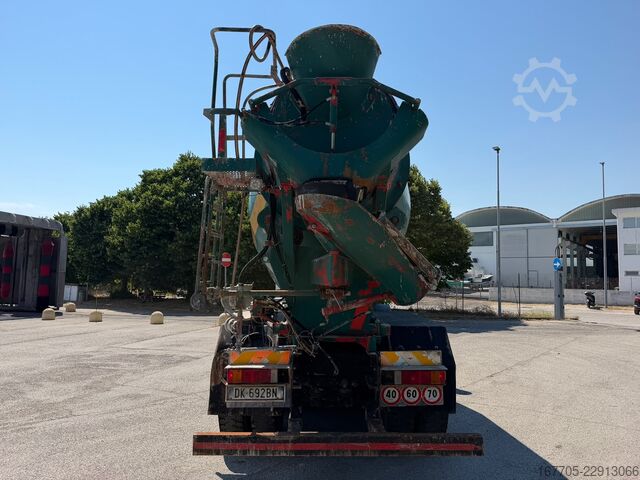 Concrete mixer truck DAF CF 85.480