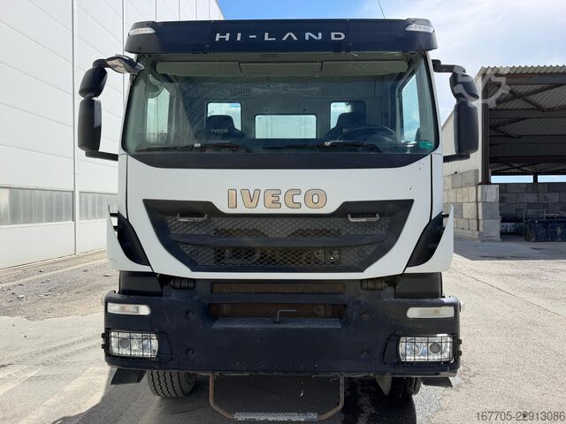 Concrete mixer truck IVECO TRAKKER 400