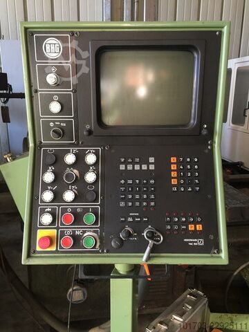 Tool CNC Milling Machine HERMLE UWF 1000 CNC
