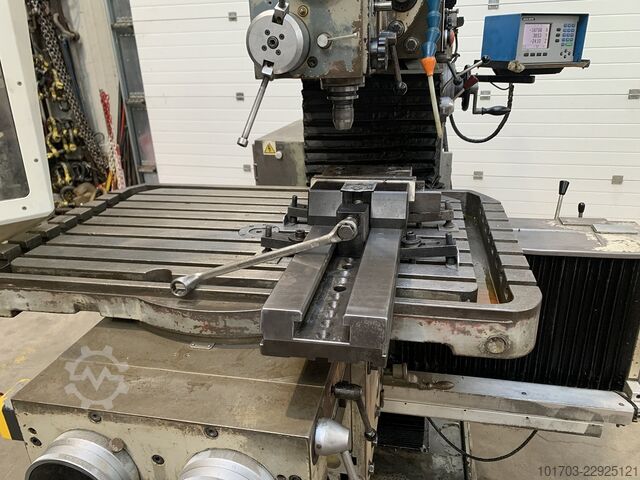 Universal Milling Machine MAHO MH 800