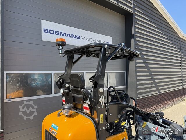 Giant G1500 L X-tra mini loader NEW €540 LEASE GIANT G1500 L X-tra minishovel NIEUW €540 LEASE