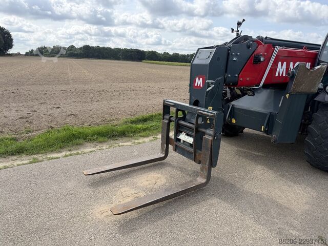 Magni TH 5.5.15 P telehandler – 15.2 meters – 5,500 kg MAGNI TH 5,5.15 P verreiker – 15,2 meter – 5.500 kg