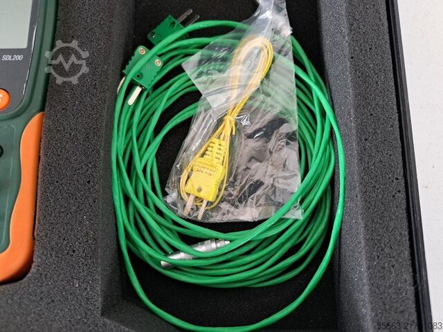 4-Channel Thermometer Extech SDL200