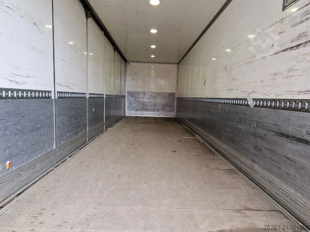 Suitcase Iveco Eurocargo 280 HP - 4x2 - Box with sidedoors - L...