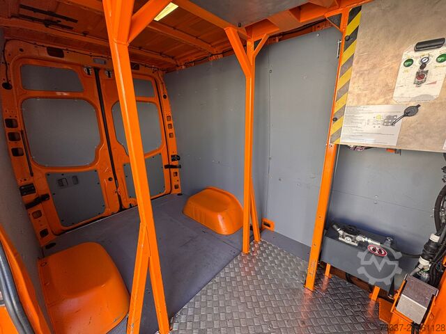 Work platform Mercedes-Benz Sprinter 516 Steiger France Elevateur142
