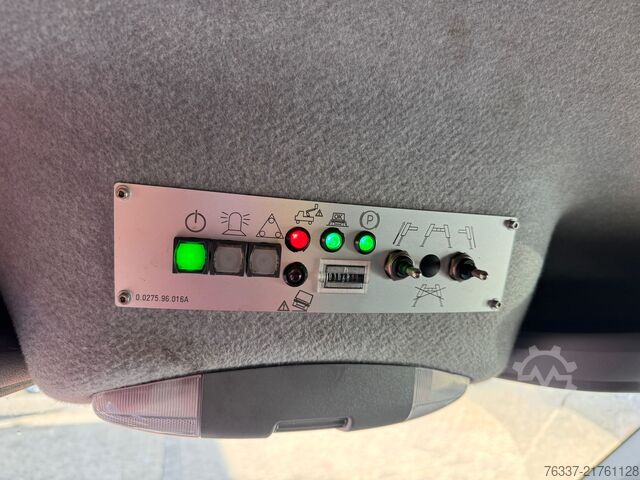 Work platform Mercedes-Benz Sprinter 516 Steiger France Elevateur142