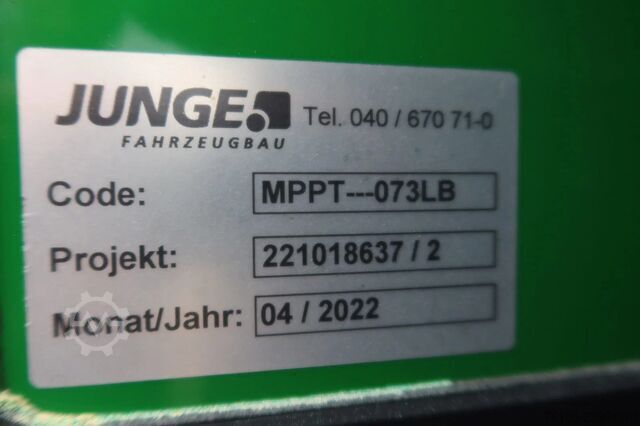 Box body Volvo FL 210 Bakwagen + DHollandia 1500 kg
