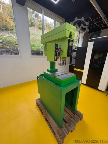 Upright drilling machine ACIERA 22VA