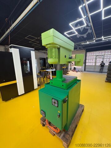 Upright drilling machine ACIERA 22VA