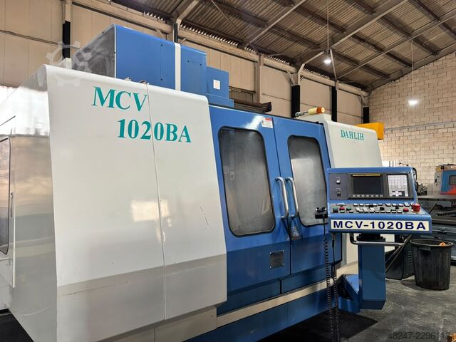 Vertical machining center DAHLIH MCV 1020