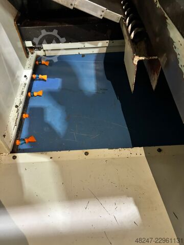 Vertical machining center DAHLIH MCV 1020