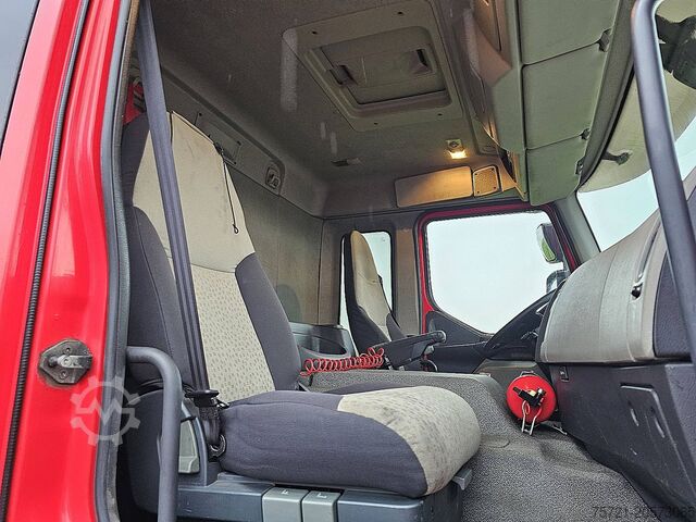 Loading platform RENAULT PREMIUM 380