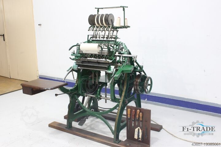 Antike Fadenheftmaschine / Antique Sewing machine Gebr. Brehmer 39