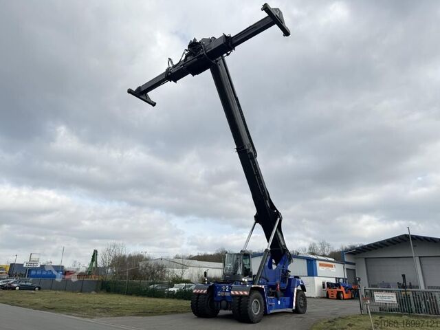 Full-container reach stacker Kalmar DRG420-60S5