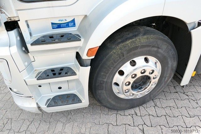 Standard tractor unit MERCEDES-BENZ 2443 LS Actros 6x2, 3-Achser, 24to. GG, Waage