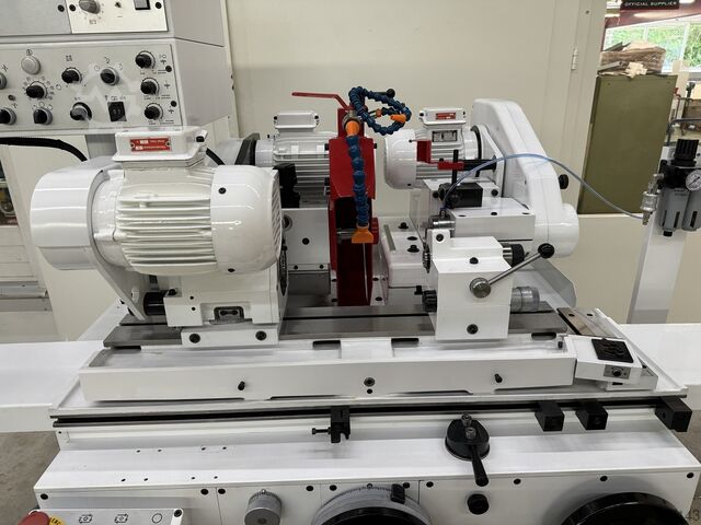 Cylindrical grinding machine Studer S20-2