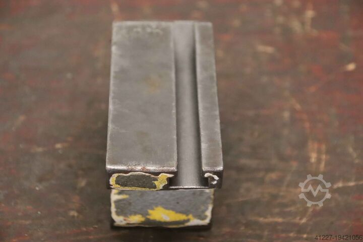 Clamping cube with T-slot Guss 215/70/H105 mm