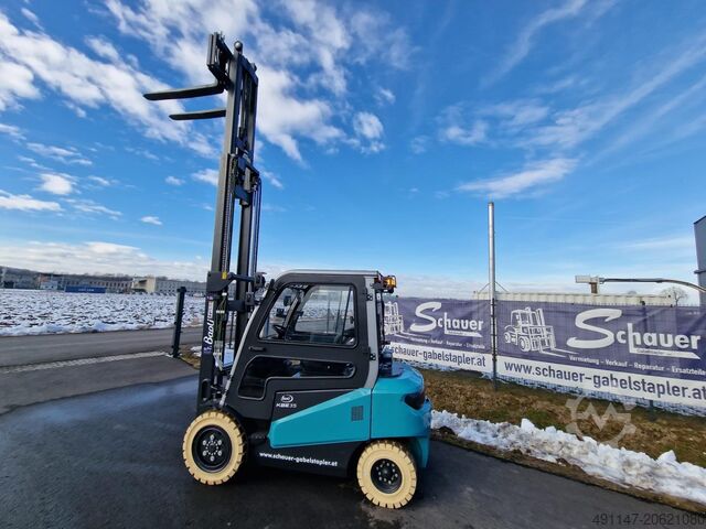 Electric 4-wheel forklift Baoli KBE 35 G1