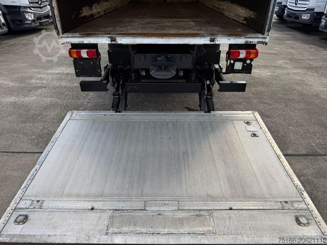Box truck MERCEDES-BENZ ATEGO 1224 L Koffer 7,20 m LBW 1,5 T*AHK*94 tkm