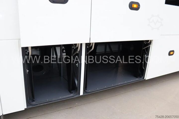 Intercitybus Iveco Evadys 13m / Rear door / 3-Point seat belts / N...