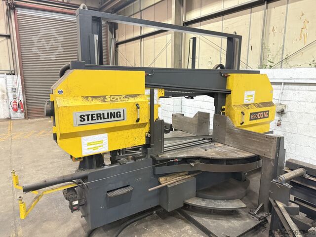 Zweisäulen-Halbautomatische Bandsäge Sterling STC650 DGSA NC