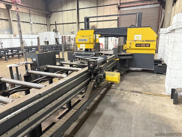 Zweisäulen-Halbautomatische Bandsäge Sterling STC650 DGSA NC