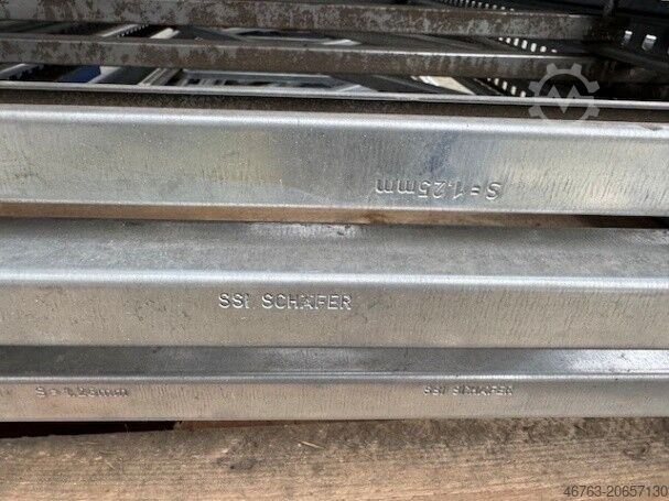 High-bay warehouse SSI Schäfer PR 600