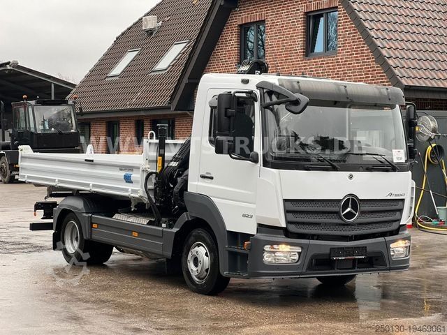 Transporter mit Kipper MERCEDES-BENZ Atego 823 4x2 DSK mit HIAB 072 Ladekran *NEU*