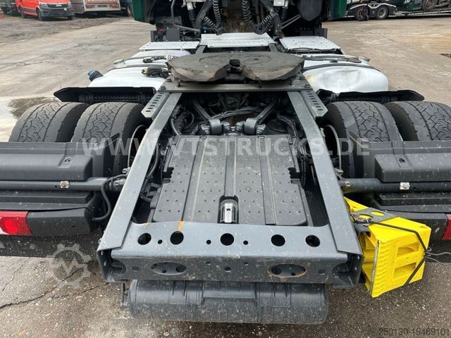 Volumen SZM MERCEDES-BENZ Actros 1842 LL 4x2 EU6 Low-Liner *Motorschaden*