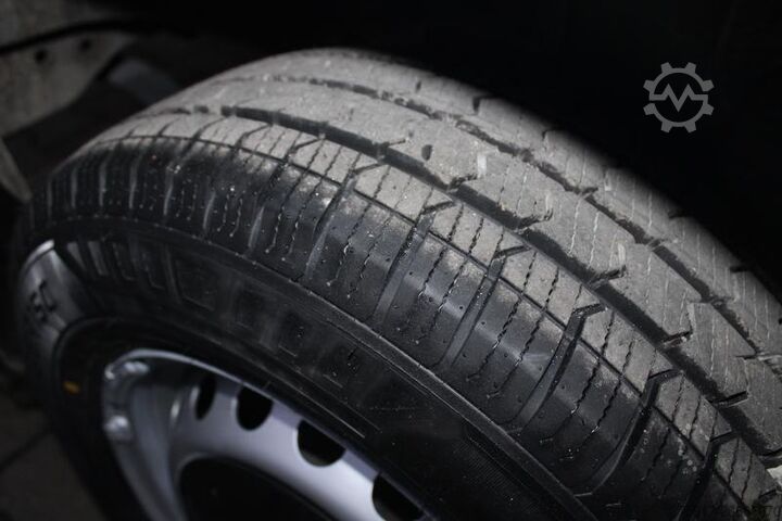 Refrigerator body van FORD Ford Transit Custom 2.0TDCi L1H1 TΓV Neu -20Β°C