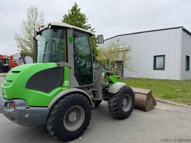 Loader ATLAS AR65