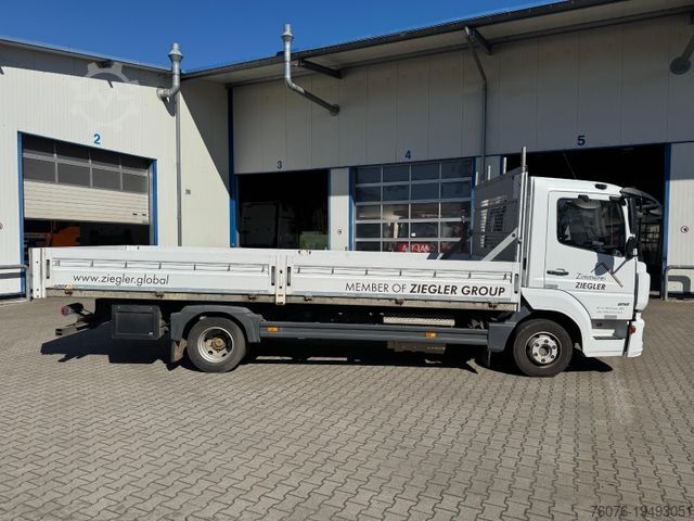 Pick-up van MERCEDES-BENZ Atego 818 Pritsche 6 m Klima 3 Sitze AHK