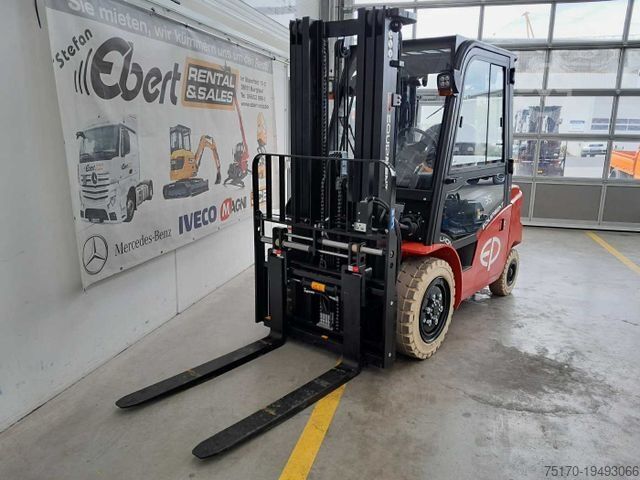 Front loader forklift EP Equipment EFL353 / 3,5T / Triplex: 4,80m /ZVG
