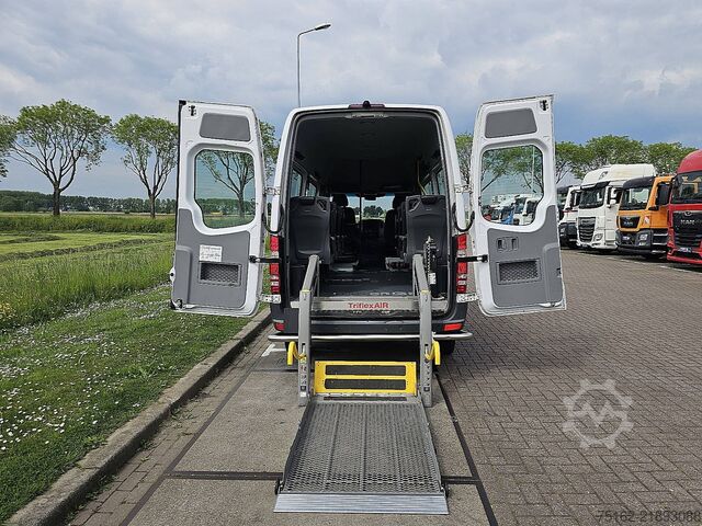 Passenger transportation MERCEDES-BENZ SPRINTER 313 9 PERS EURO6!