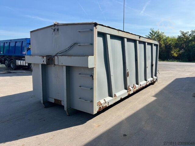 Roll-off container  CONTAINER SCARRABILE USATO CON COPERCHIO