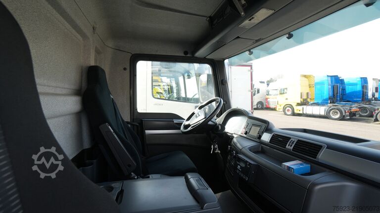 Refrigerated/frozen transport MAN TGM 12.250 frigo