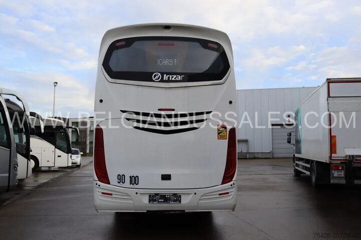 Coach Irizar I8