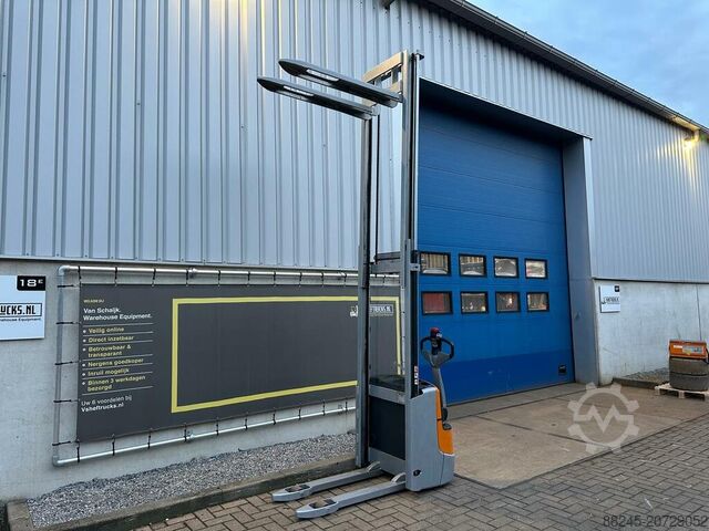 VS-22541 Electric Stacker Still ECV10 STILL ECV10