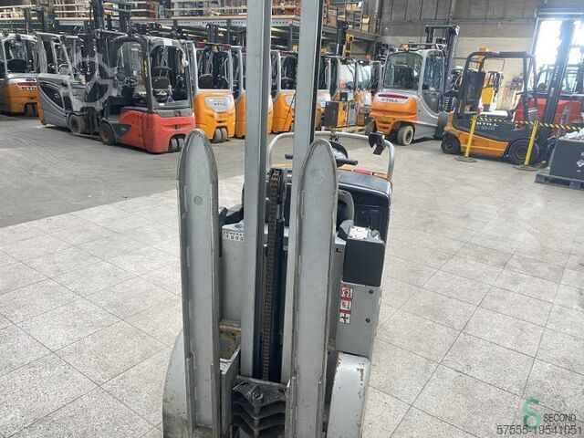 Tow tractor Still KANVAN 10