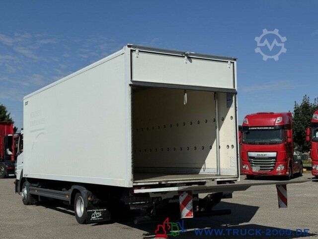 Transporter mit Koffer Mercedes-Benz Atego 818 Lang Koffer 7,3 m LBW BÄR 1.000kg