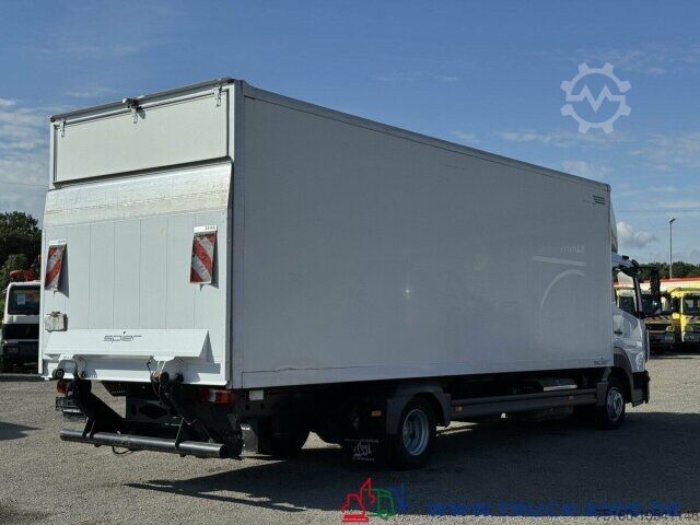 Transporter mit Koffer Mercedes-Benz Atego 818 Lang Koffer 7,3 m LBW BÄR 1.000kg