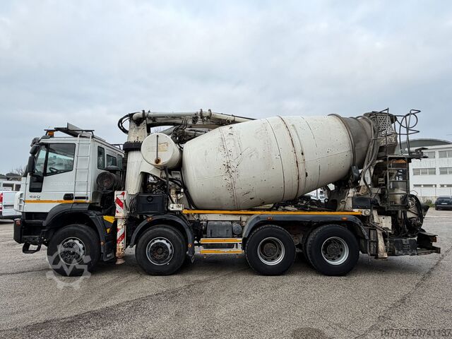Automatische Betonpumpe Iveco Trakker 450