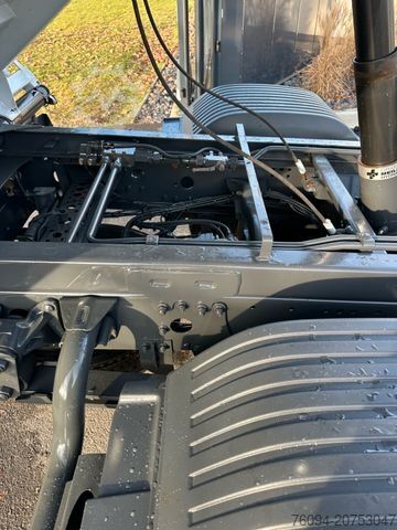 Kipper LKW MERCEDES-BENZ Atego 918 4x2 Kipper KRAN Greifer FUNK AHK