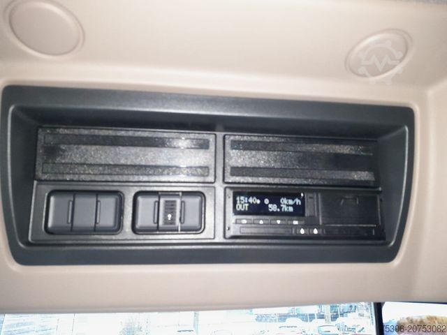 LKW mit Pritsche & Plane DAF FA XB 230 12t Junge Curtainsider