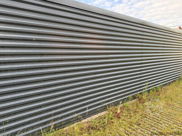 Double sliding gate & fencing (84 m)  