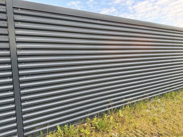 Double sliding gate & fencing (84 m)  