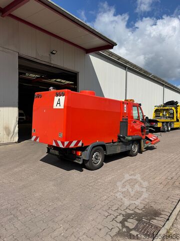 Self-propelled working machine Hako Fumo M30 Carrier FHK1