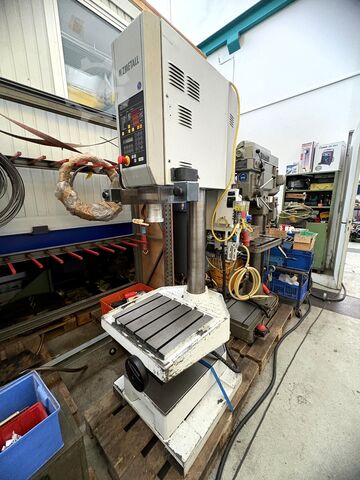 Upright drilling machine Alzmetall AC 32