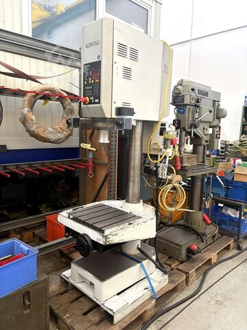 Upright drilling machine Alzmetall AC 32