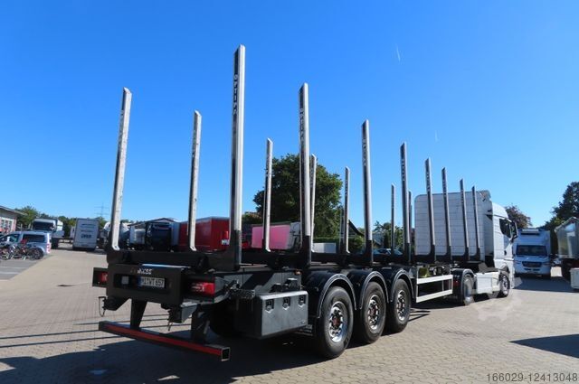 Holztransport Auflieger PAVIC Holzauflieger mit Schemel und Rungen